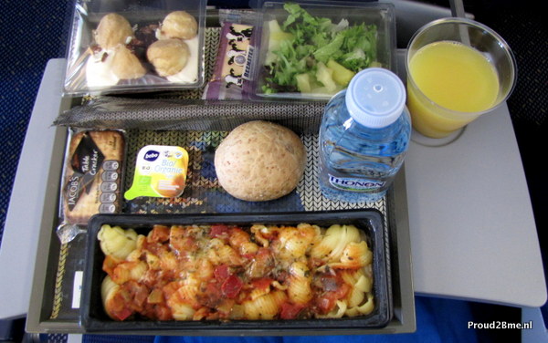 maaltijd KLM eten in het vliegtuig